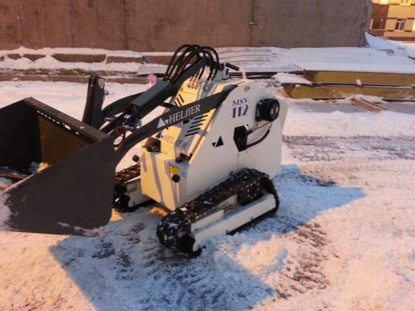 Мини трактор_погрузчки_трактор коммунальный_10