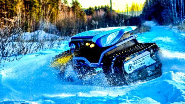 Робот патрульный_дрон для патрулирования_гусеничный робот_патрульный вездеход_2